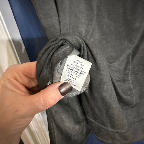 L Love Boutique Washed Black Oversized Tee Size S - Picture 6 of 6